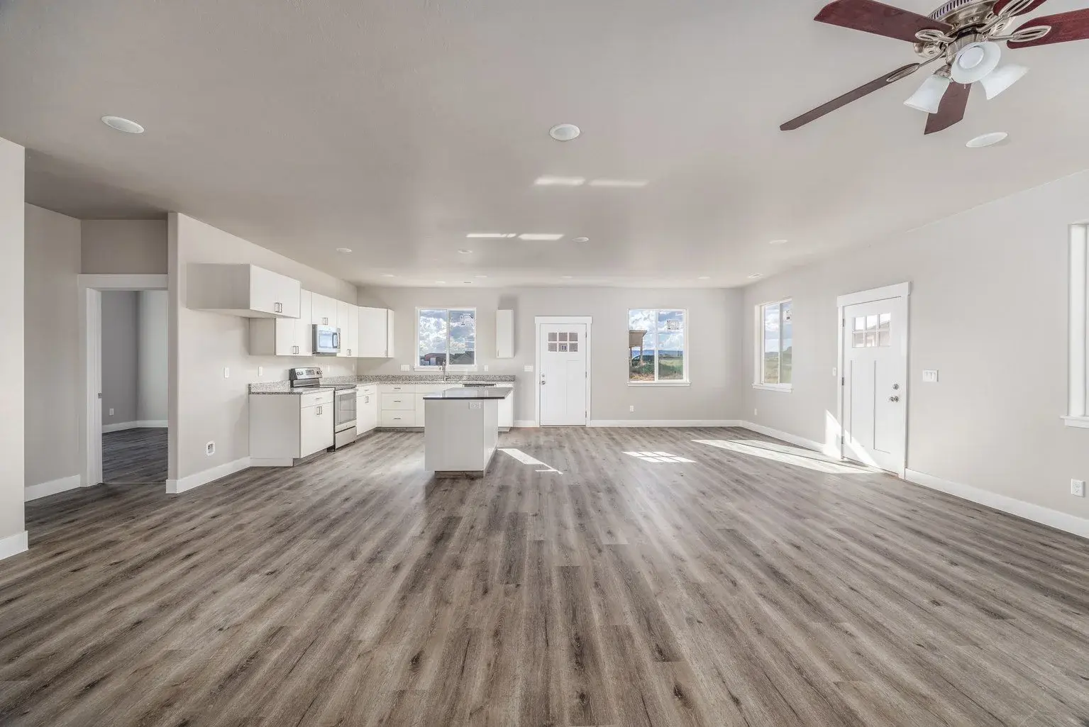 Original room, comparison 07: Open-plan living