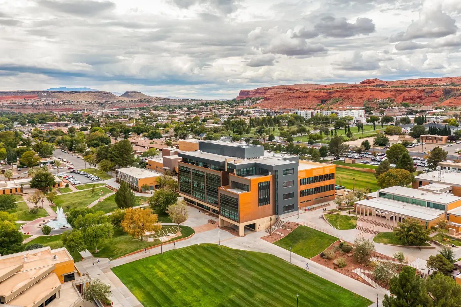 dixie.state.SET.Building-14.jpg