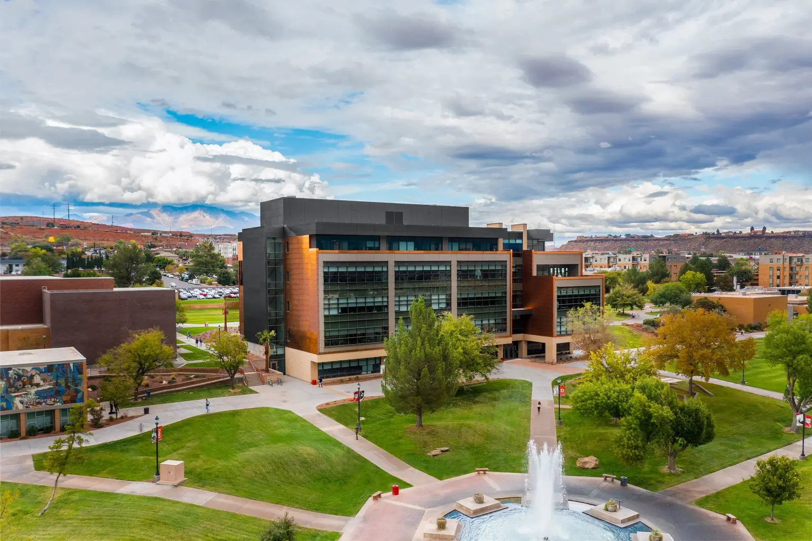 dixie.state.SET.Building-13.jpg