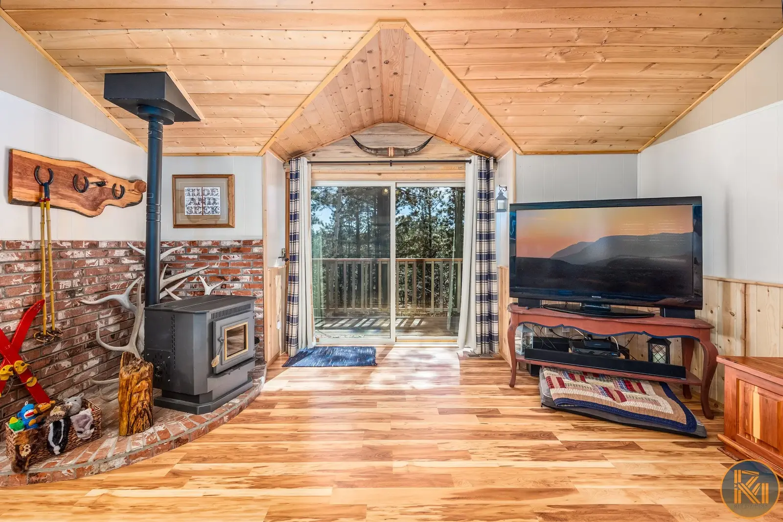 sam.reed.real.estate.photos87.jpg